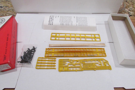 HO Scale InterMountain 41401-9 60' Wood Deck Flat Car Trailer Train Lot#4881