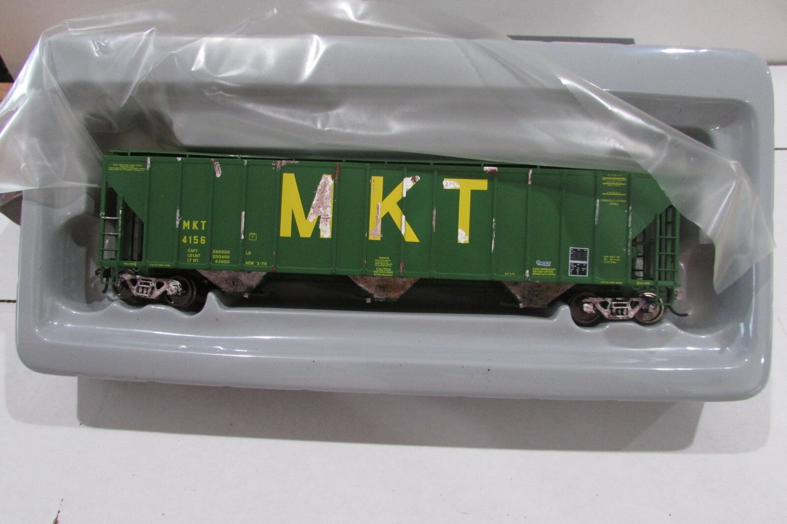 HO Scale Walthers  920-106138 58' Evans 4780 Cu ft 3Bay Covered Hopper Wal4877