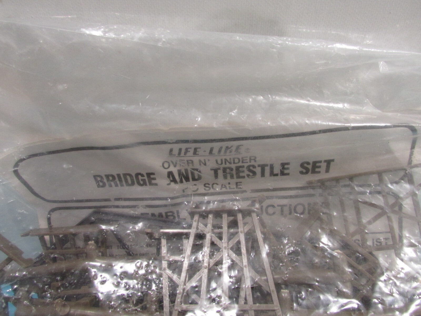 HO Scale Life-Like Over n Under Bridge & Trestle Set Lot#1334