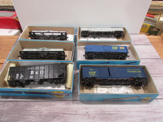 HO Scale Athearn (6) Assorted Freight Cars, Tanks, Box Cars, Gondola Lot#3271
