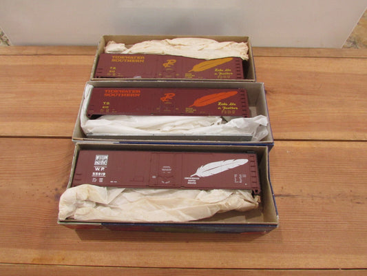 HO Scale Roundhouse (3) Assorted 50' Box Car Western Pacific Kits  Lot#1655