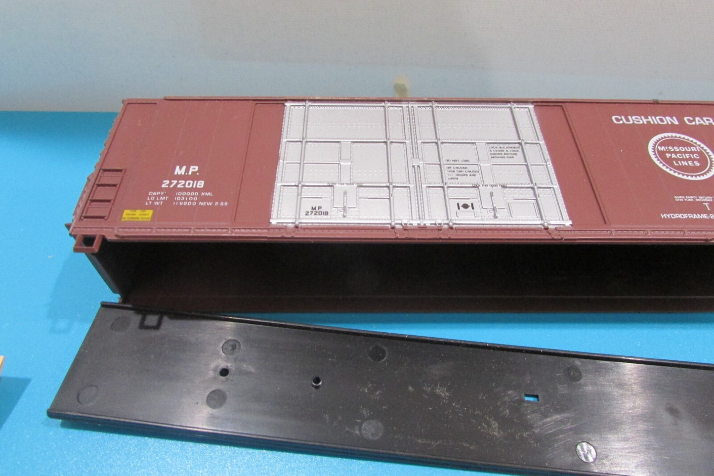 HO Scale Athearn 86ft Hi Cube Box Car Missouri Pacific Lines  Lot#0747
