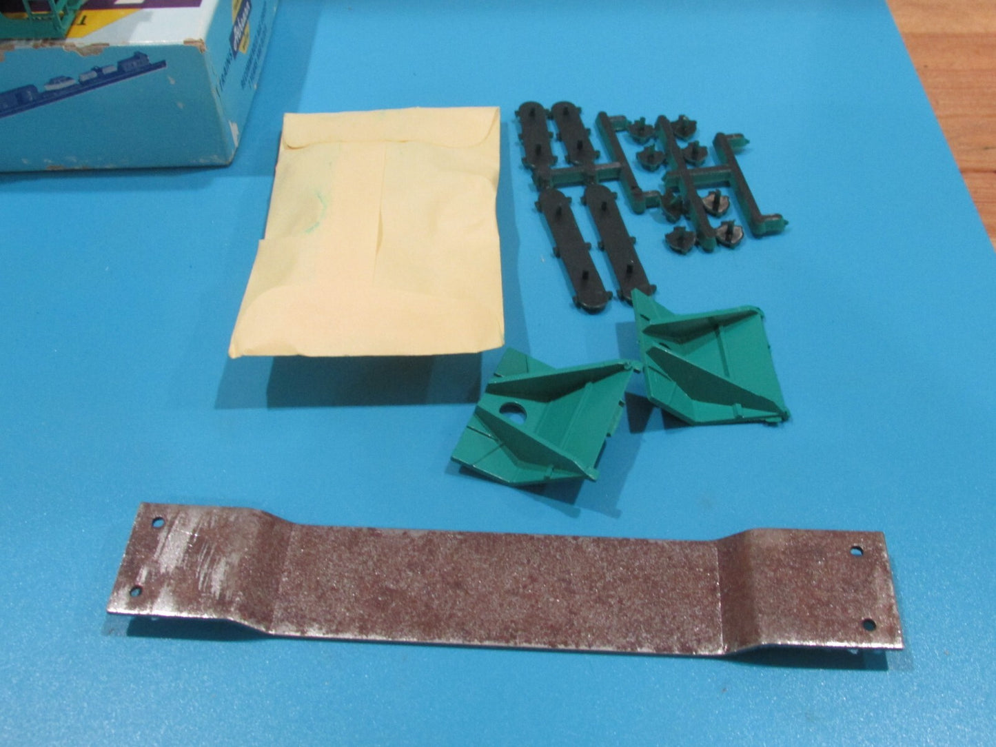 HO Scale Athearn 1908 55ft Center Flow Car Kit New York Central Lot#0989