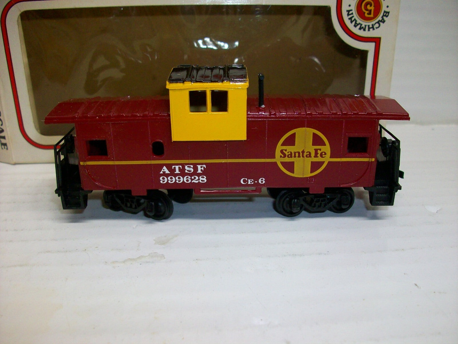 Ho Scale (3)  Bachmann Wide Vision Caboose Lot#4116