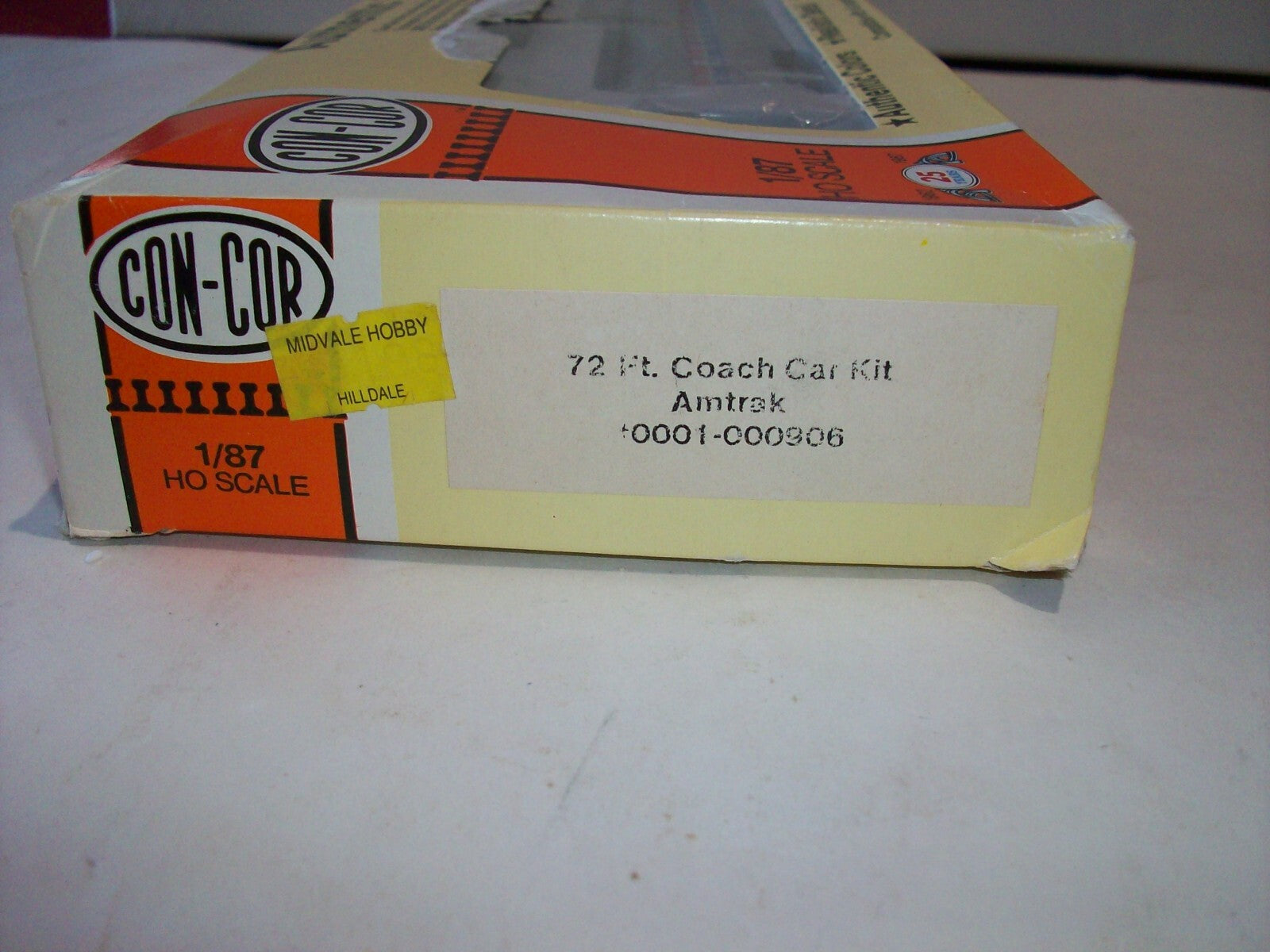 HO Scale Con-Cor  01-000906 72FT Coach Car Kit AMTRAK Lot#0476