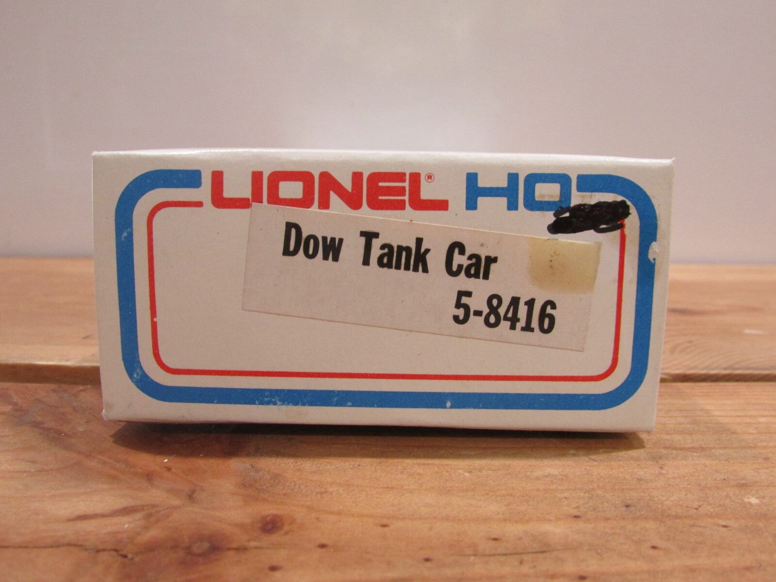 HO Scale Vintage Lionel 5-8516 Dow Tank Car Lot#0750