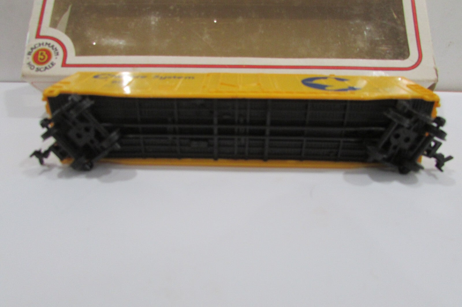 HO Scale Bachmann 43-1010-9 51' Box Car CHESSIE