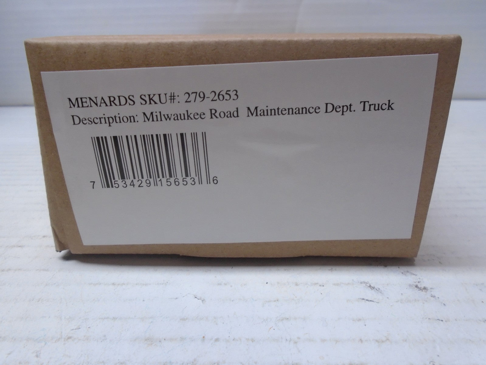 Menards  O Scale (4) Flatcar with Milwaukee Road F150 Maintenance Truck