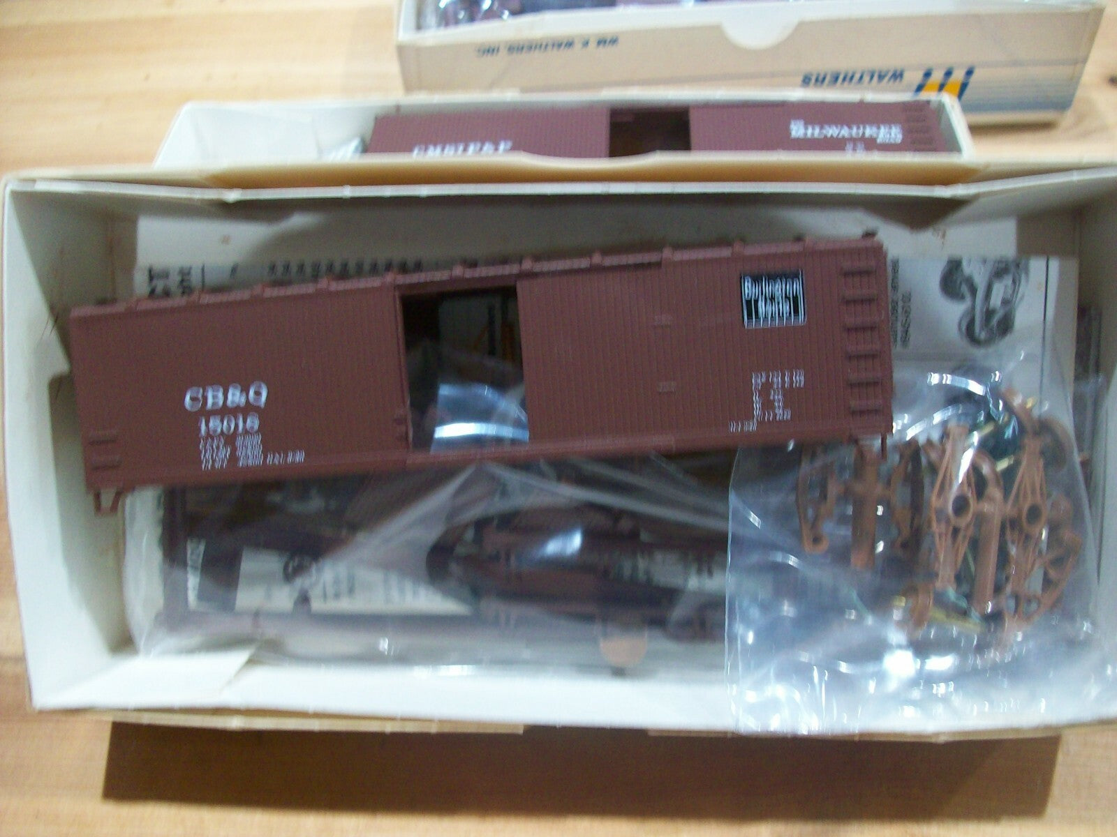 HO Scale Walthers (3) Assorted Freight Cars NEW KITS Lot#4071