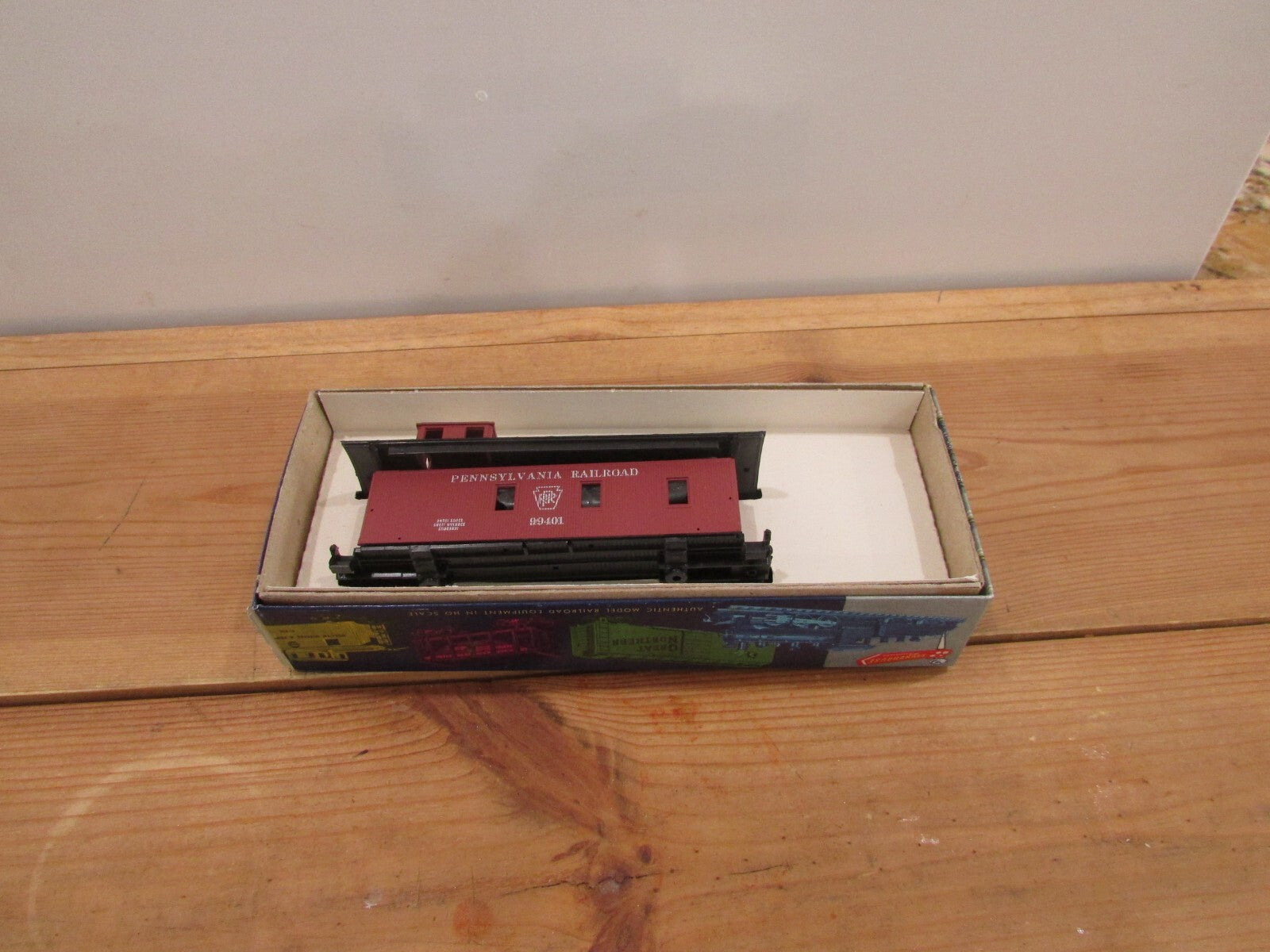 HO Scale Roundhouse 3443 Pennsylvania Caboose OLD TIMER Car Kit RH4367