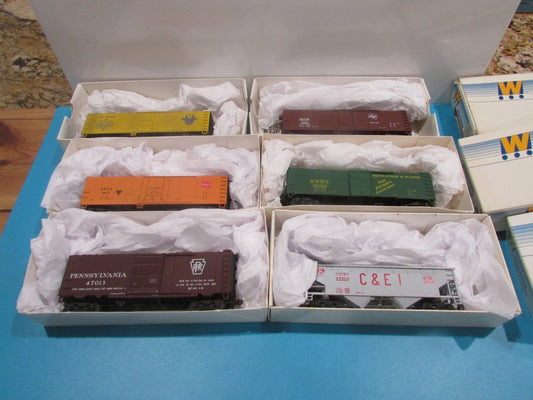 HO Scale Walthers (6 )Assorted Freight Cars Lot#2030