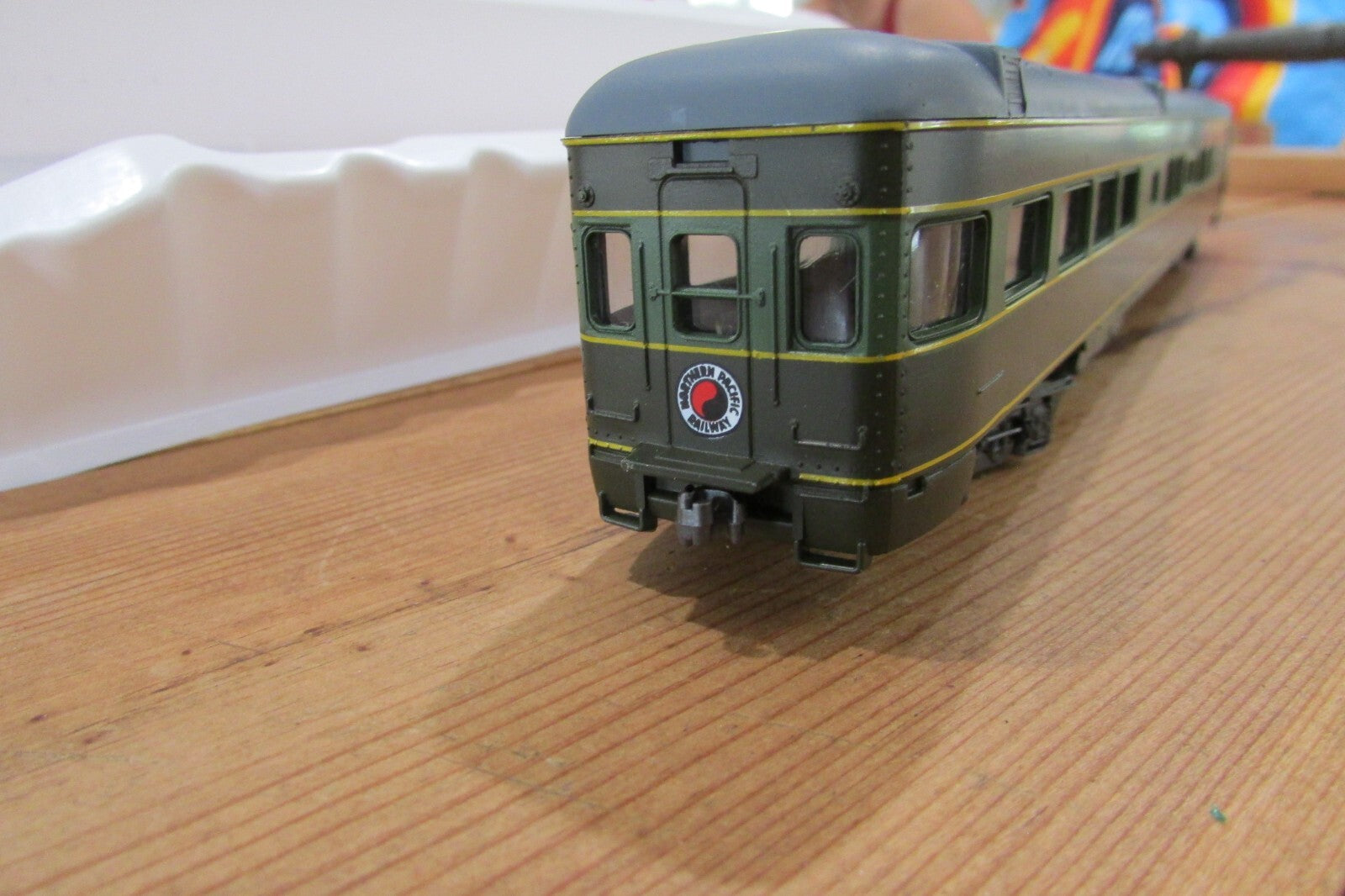 HO Scale IHC (3) Northern Pacific Assorted Passenger Cars Lot#3923