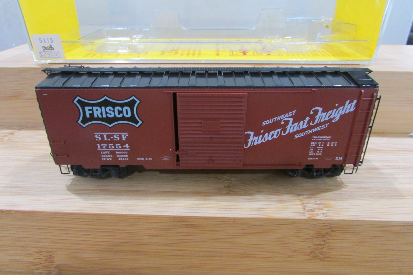 HO Scale Kadee Cars 5113 40' PS-1 Box Car Single 8' Youngstown  KD5002