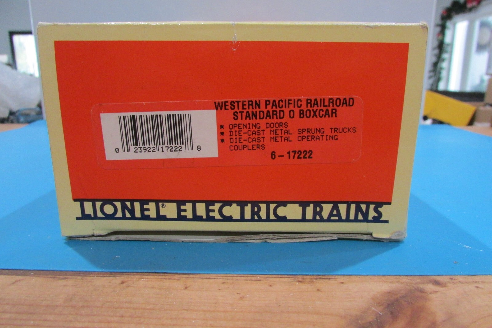 Lionel 6-17222 Standard O Box Car  Western Pacific Railroad Lot#2551