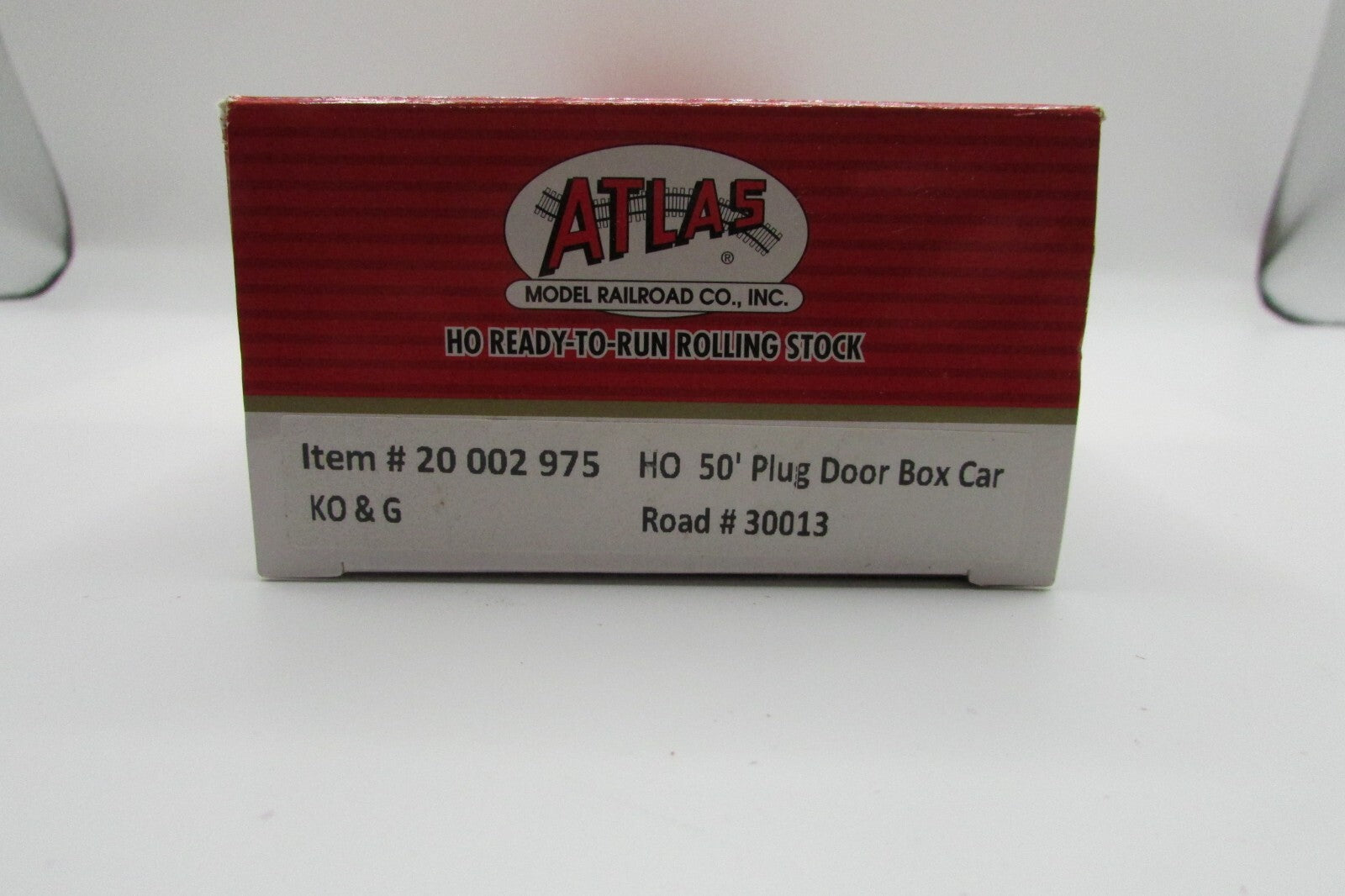 HO Scale Atlas 20-002-975 50' Plug Door Box Car  A4669