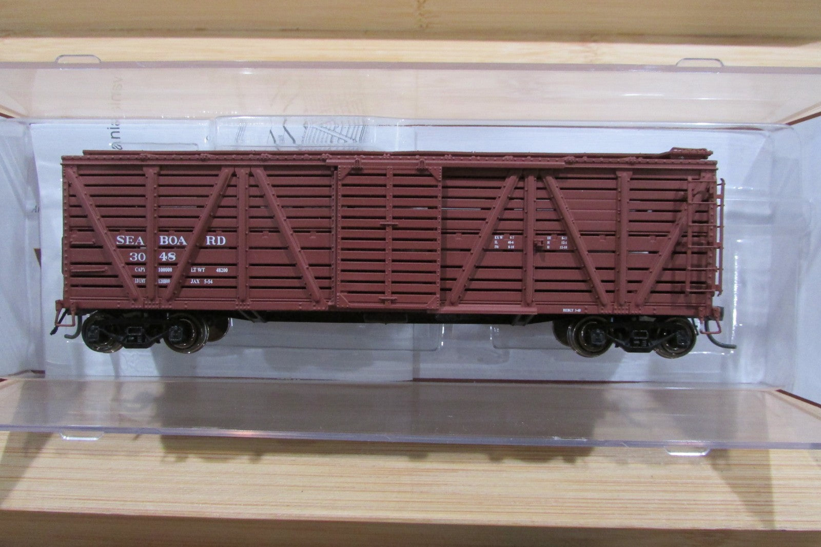 HO Scale Broadway Limited 863  Stock Car Seaboard BL5041
