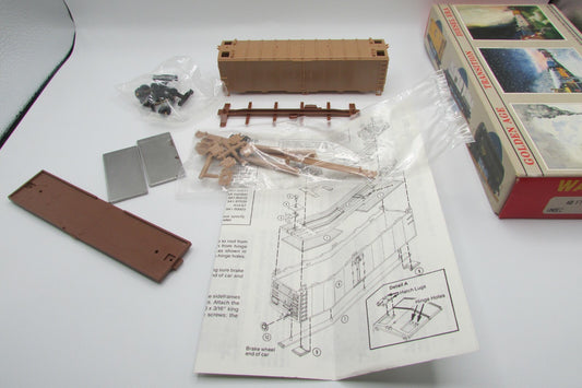 HO Scale Walthers 932-2500 40ft Steel Reefer Undecorated  WAL4671