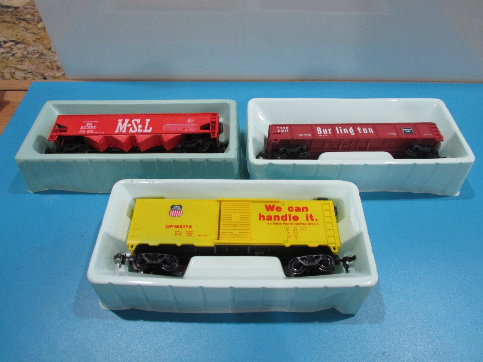 HO Scale Bachmann (3) Assorted Freight Car Lot#1167