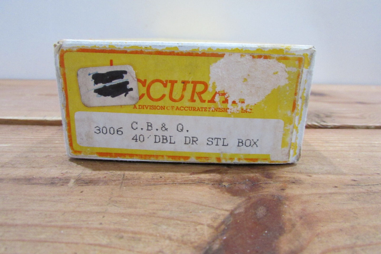 HO Scale Accurail 3006 CB&Q DBL DR Steel Box Car Kit Lot#4002