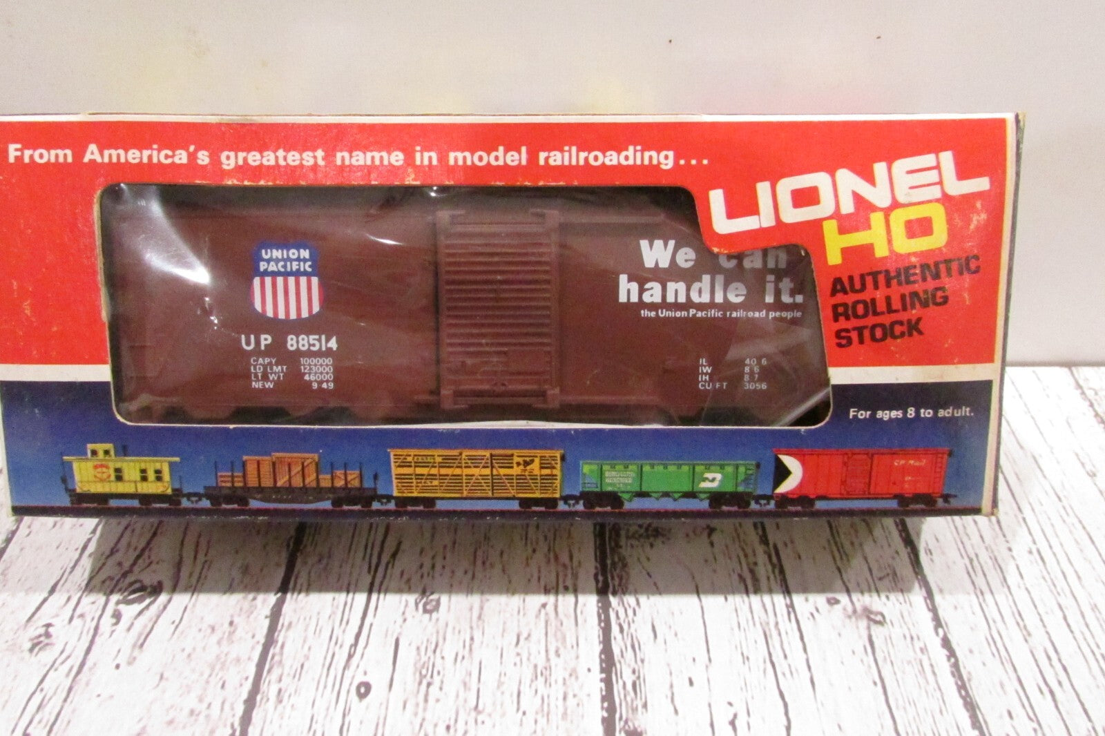HO Scale Lionel 5-8514 Union Pacific Box Car UP 88514 L4400