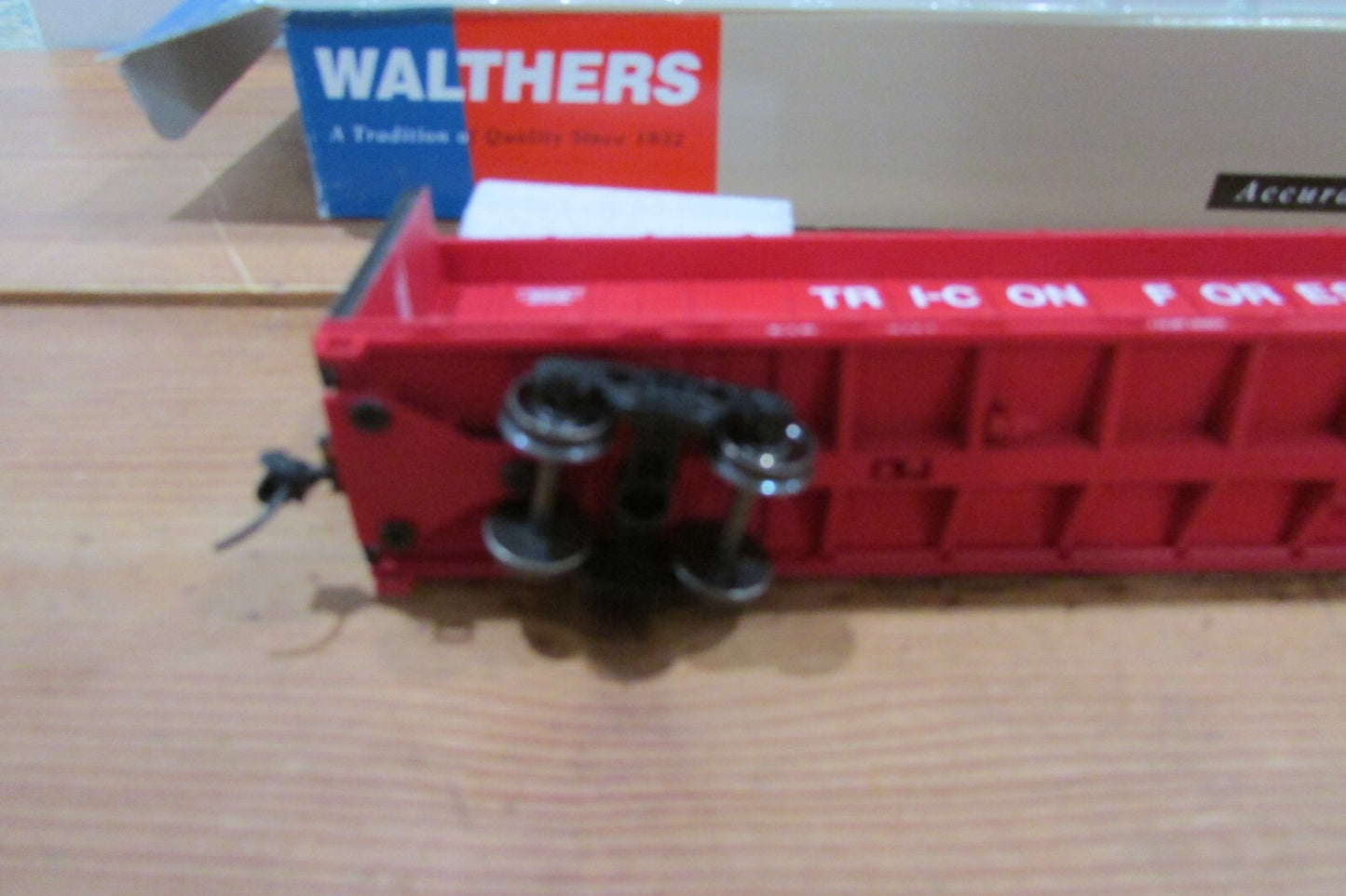 HO Scale Walthers 932-4133 Gold Line 72' Centerbeam Flat Car  Lot#4578