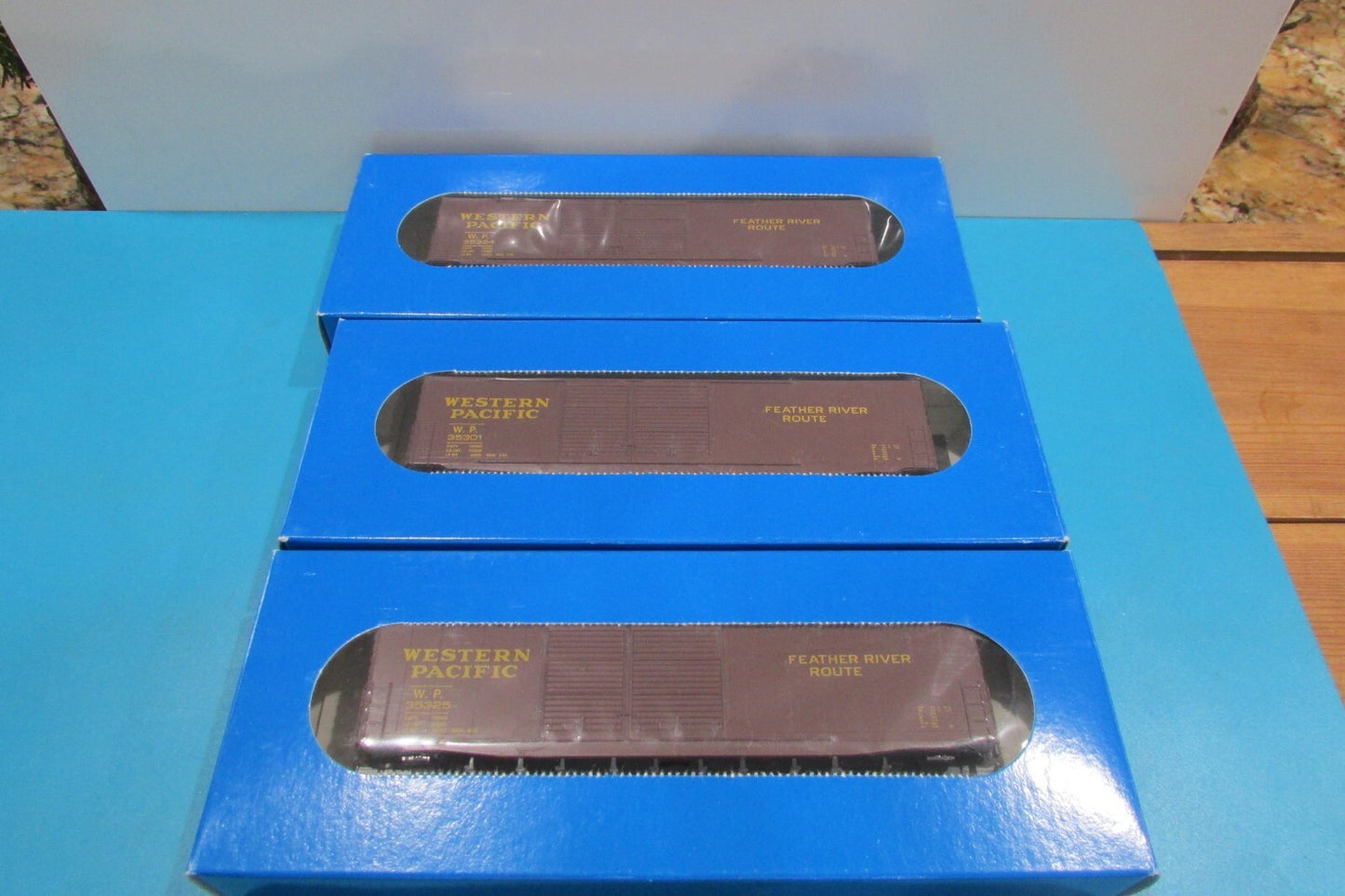 HO Scale E&C Shop (3) Western Pacific  Double Door Box Cars Lot#2486