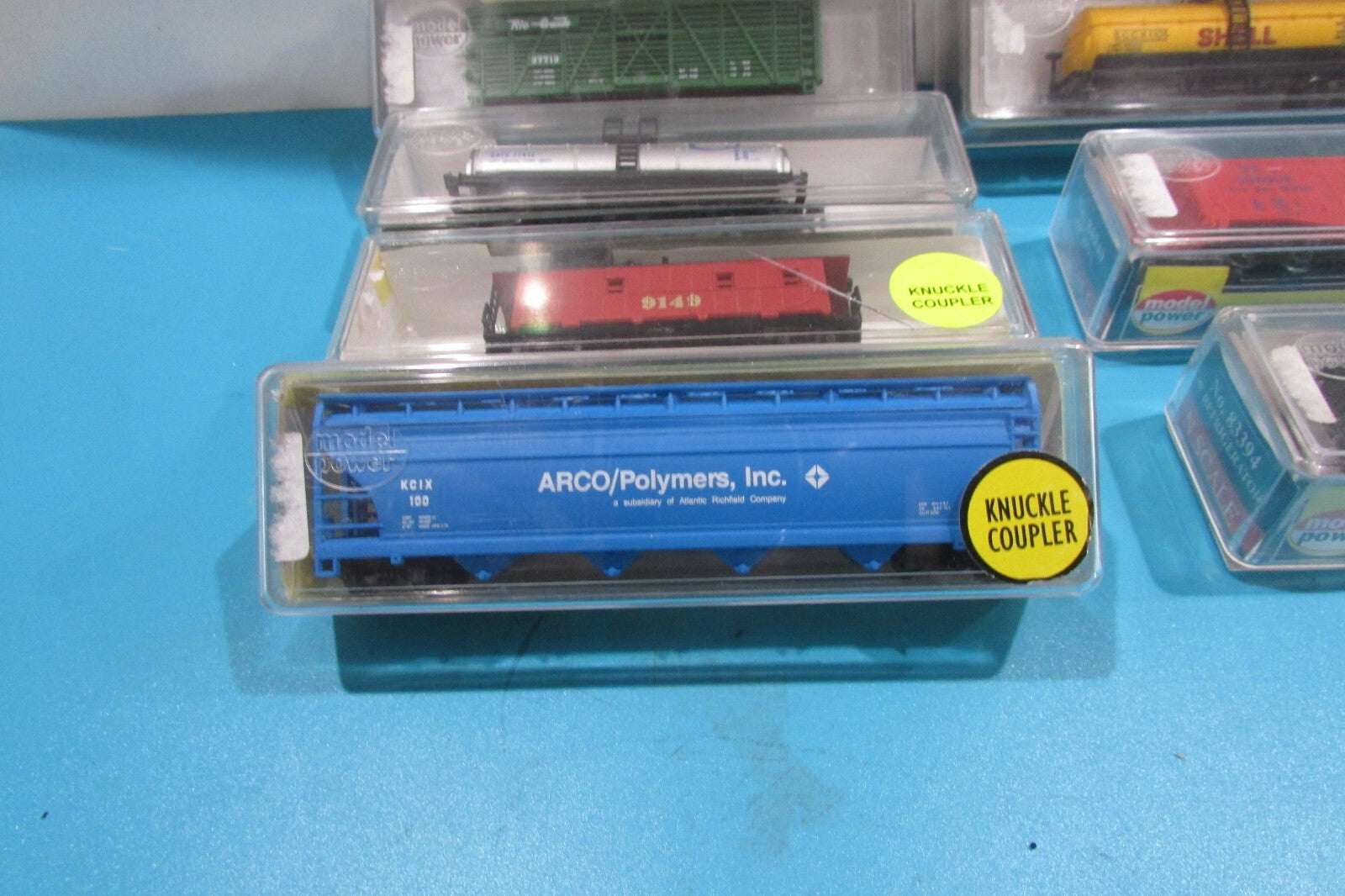 N Scale Model Power (7) Assorted Freight Cars Lot#2558