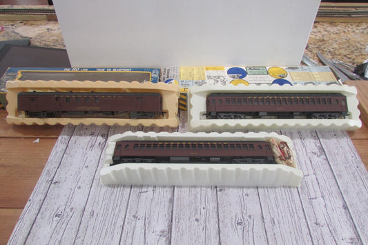 HO Scale AHM/Rivarossi (3) Assorted Passenger Cars Pennsylvania Lot#3294