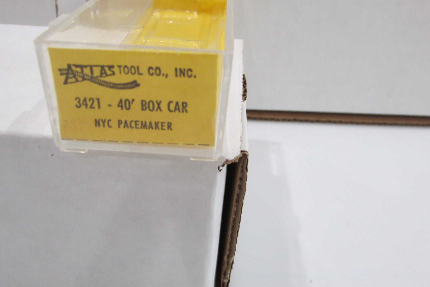 N Scale Atlas 3421 40' Box Car New York Central Pacemaker