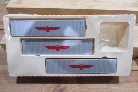 HO Scale Con-Cor 0004-8301 40' PiggyBack or Sea Ribbed Container  Lot#5061