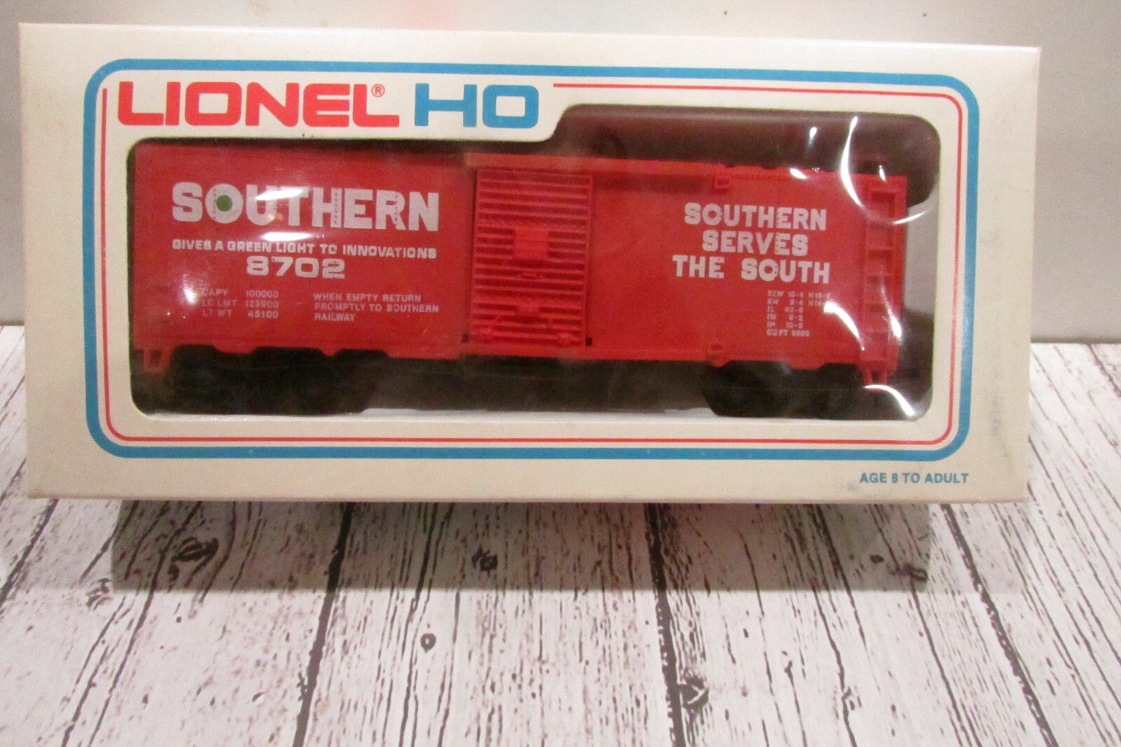 HO Scale Lionel 5-8702 Southern Box Car #8702 L4387