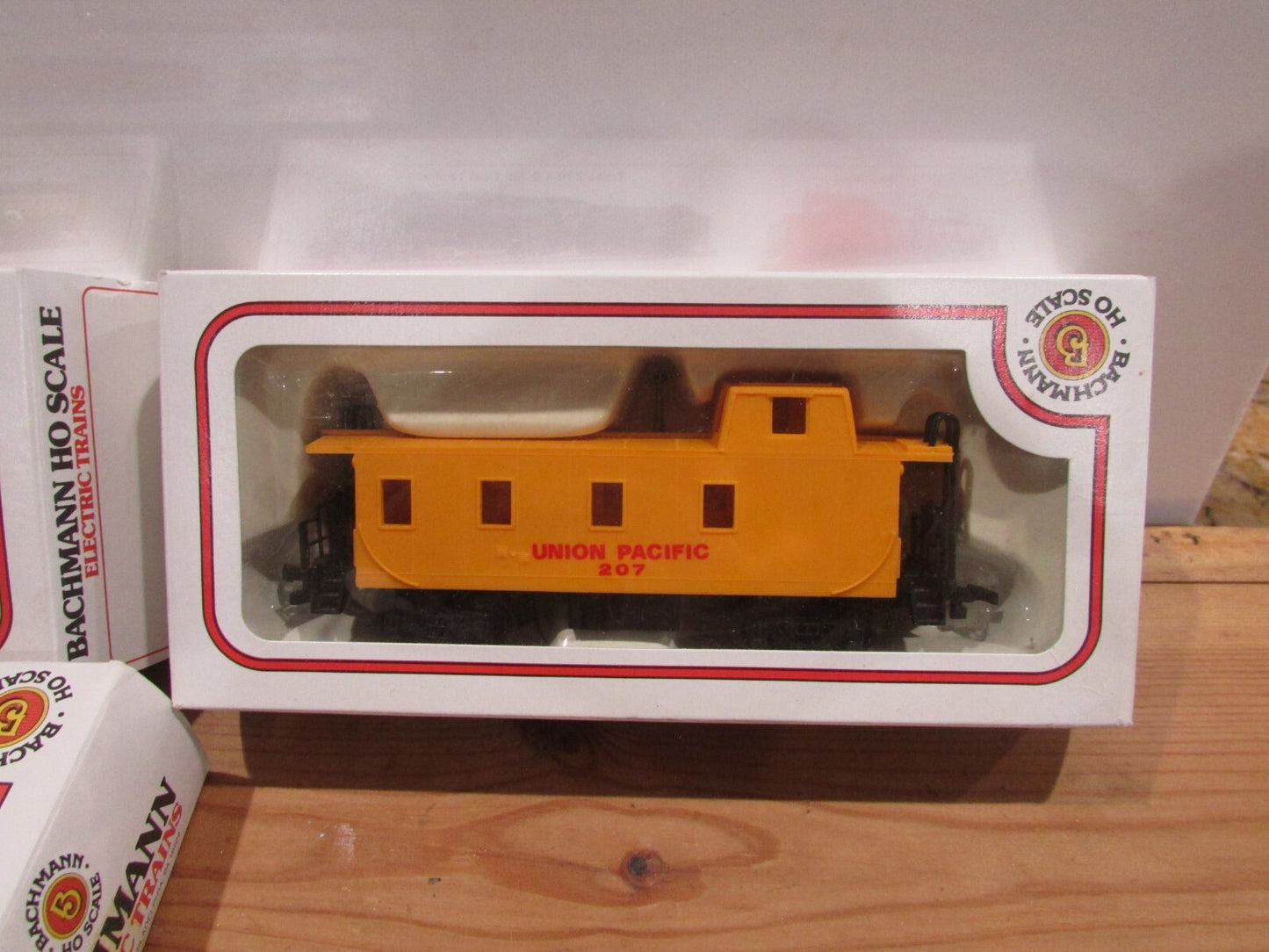 HO Scale Bachmann Assorted Freight Cars (6) Lot#1988