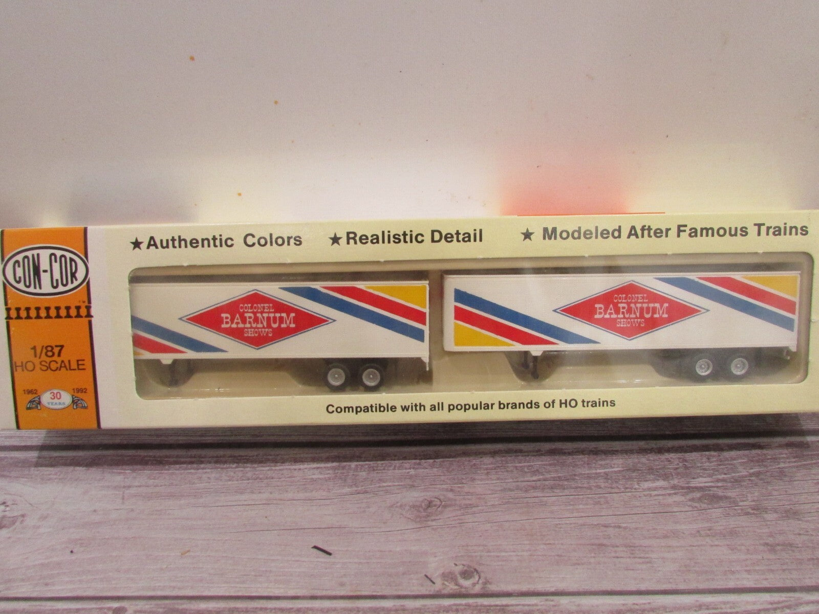 HO Scale Con-Cor 04-008147 45ft Rivet Dry Van Trailers Lot#4027