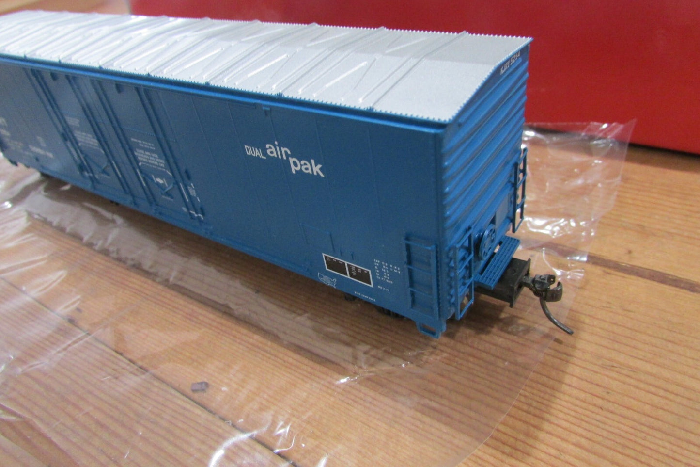 HO Scale Atlas 20-000-109 Evans 53 DPD Box Car  A4596