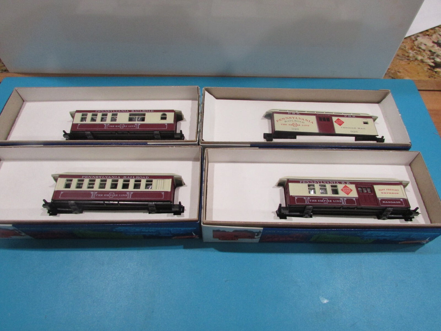 HO Scale Roundhouse (4) Overton Passenger Cars "Pennsylvania"  NIB Lot#2424