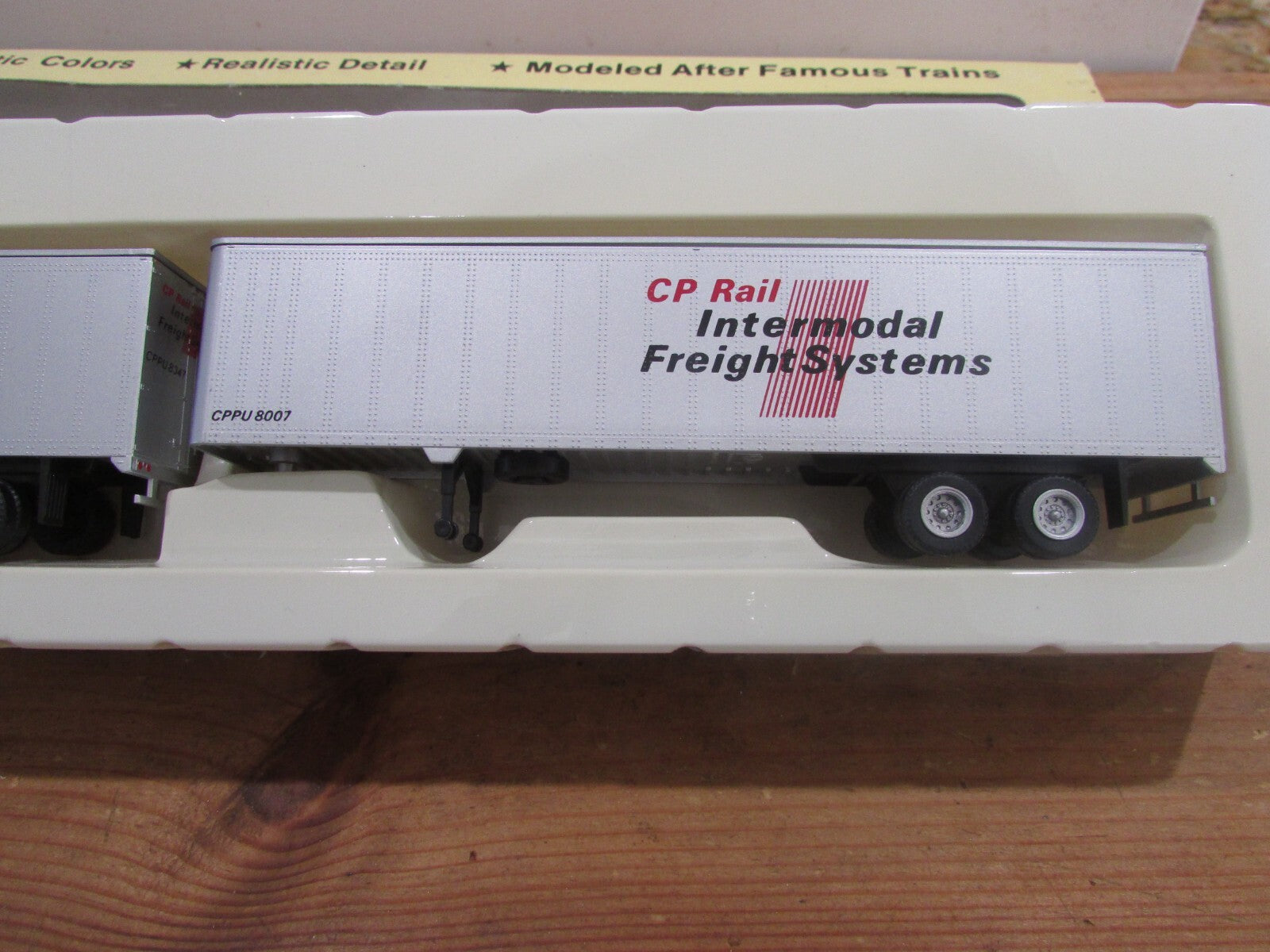 HO Scale Con-Cor (2) 45ft Rivet Side Trailer PC Rail Intermodal Lot#3586