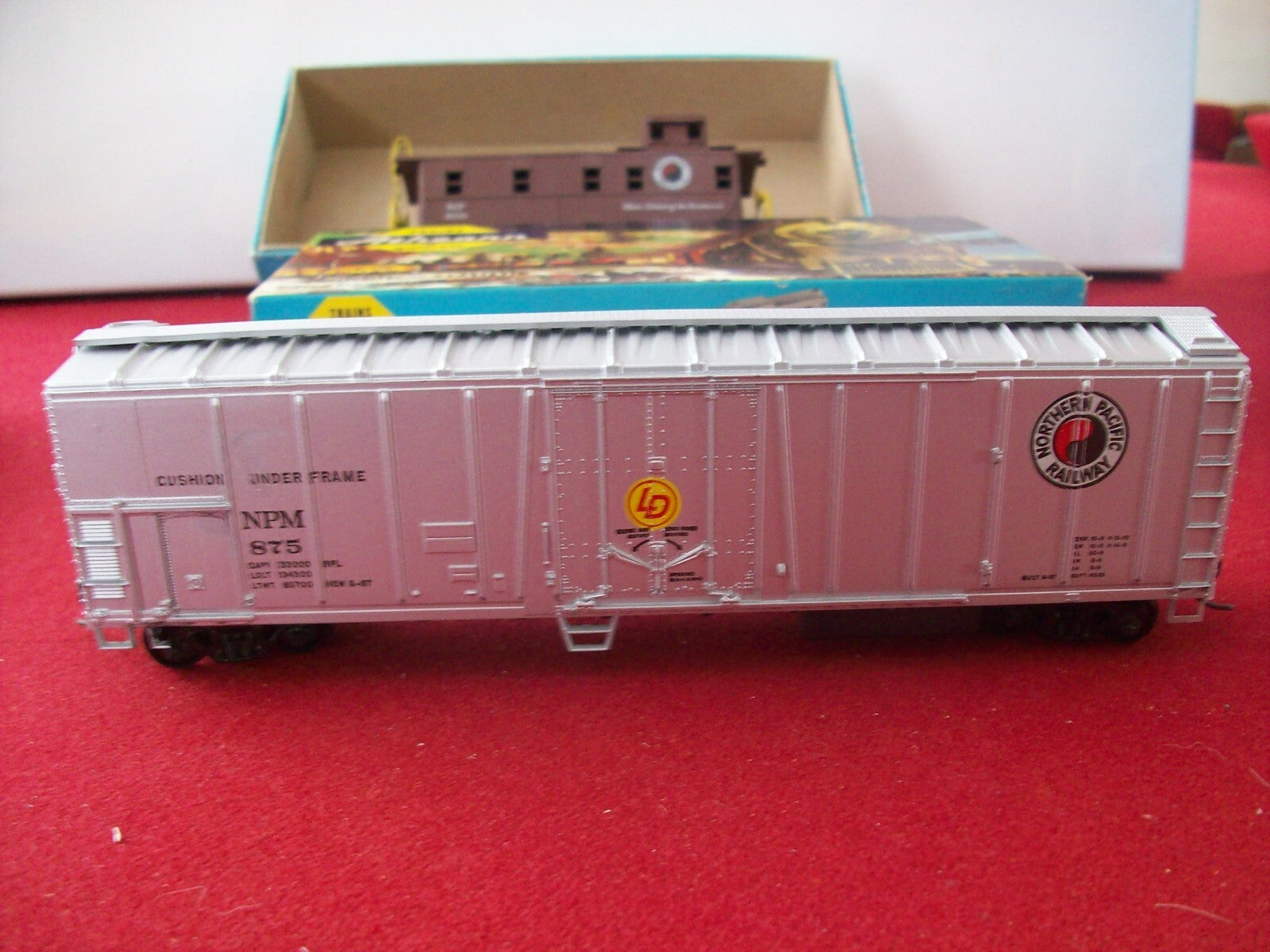 HO Scale Athearn Assorted (3) Cars Northern Pacific  Lot#4048
