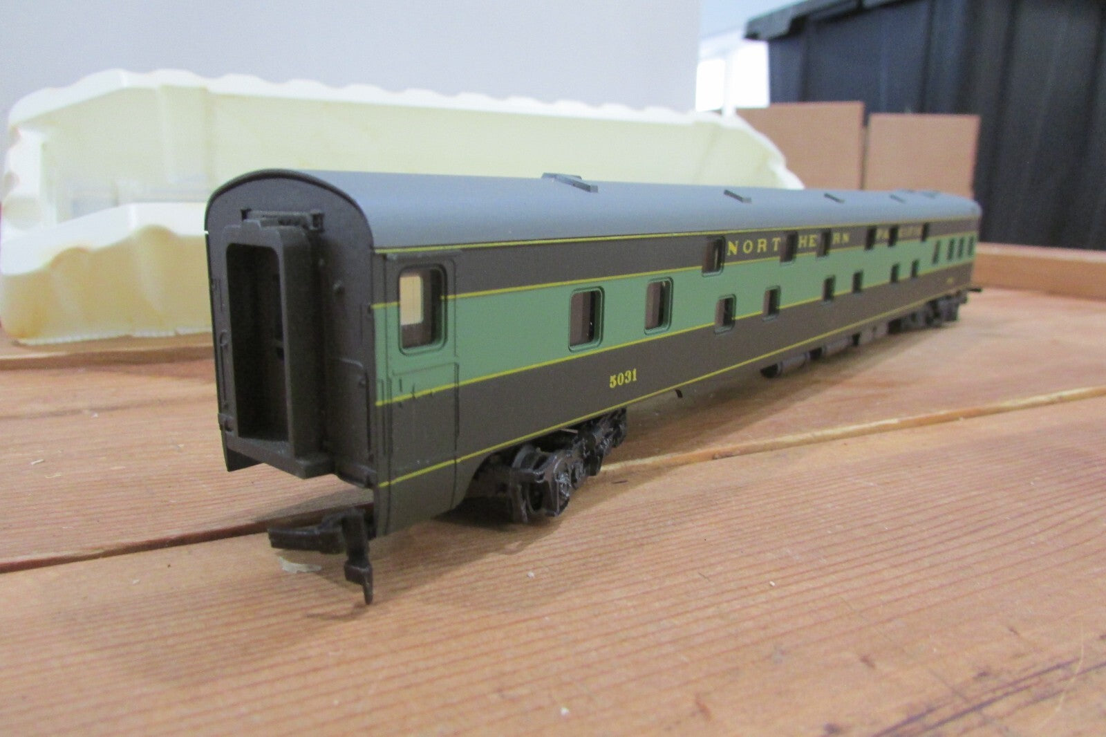 HO Scale Rivarossi 1930 Duplex Sleeper Northern Pacific Lot#3986