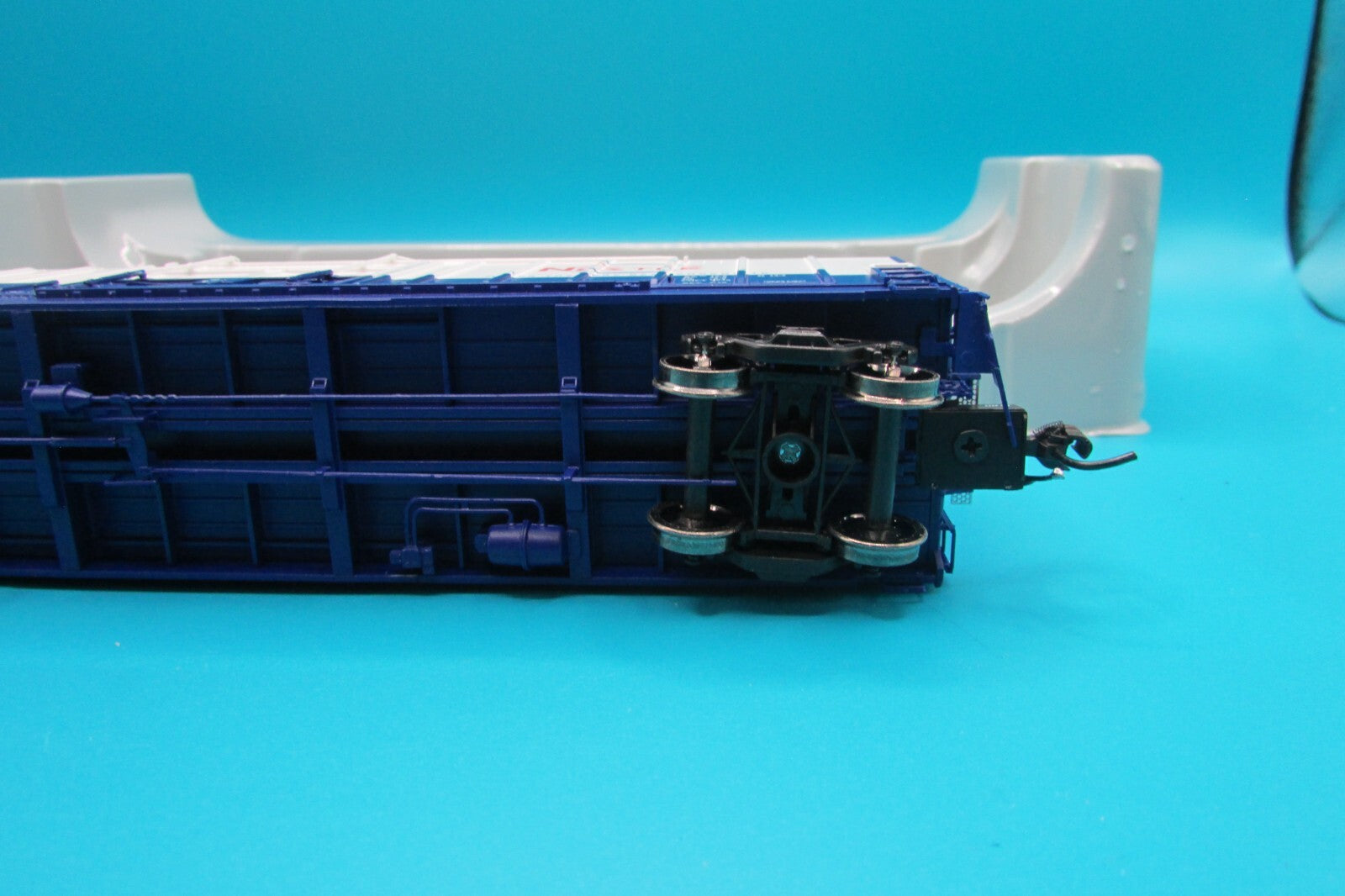 HO Scale Athearn G4338 50' P.C&F. Box Car Ext Post 10'-6' Plug Door  Lot#4418