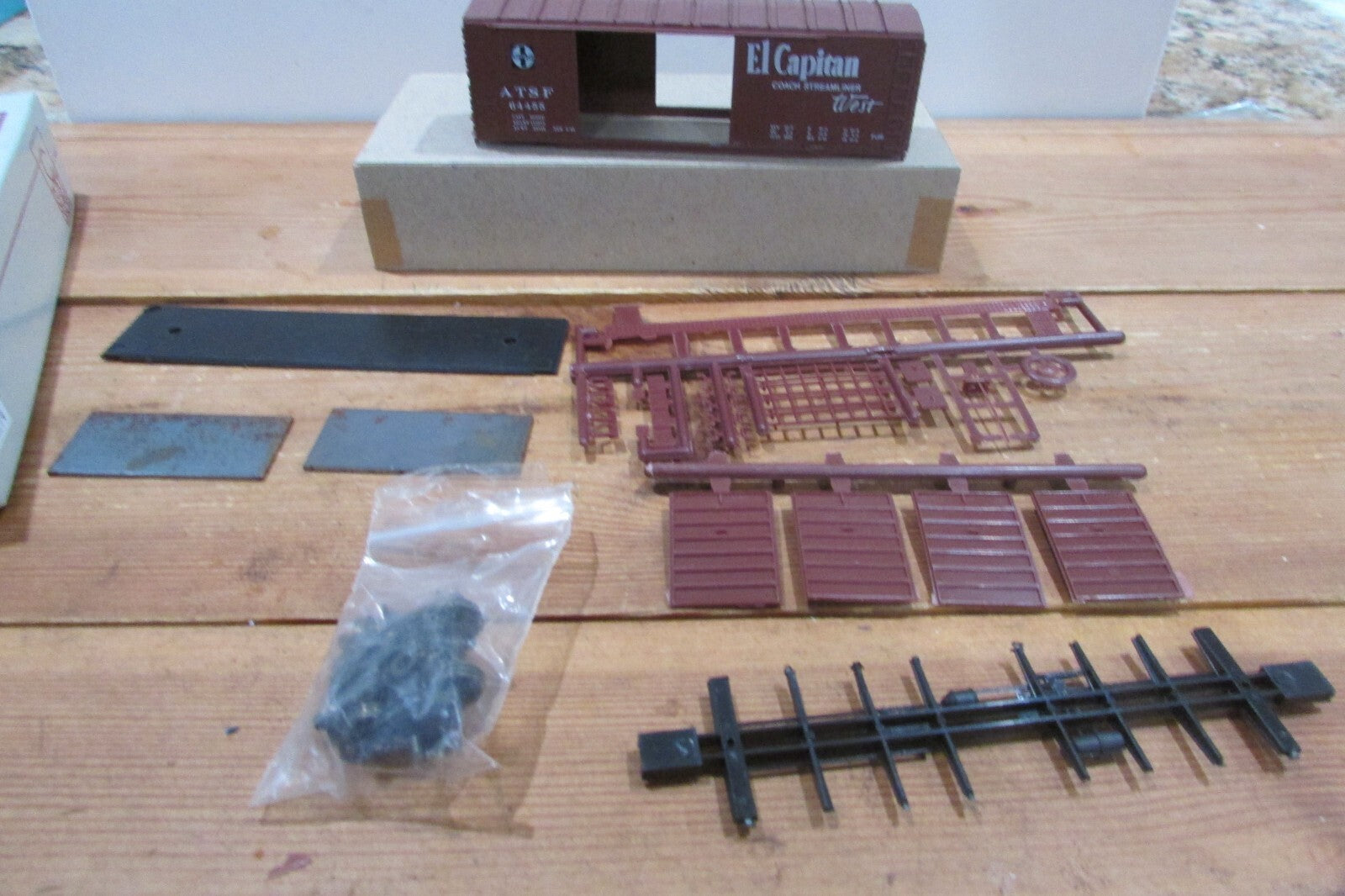 HO Scale C&BT Shops Santa Fe El Capitan DD 1944 AAR 40'Box Car CBT4765