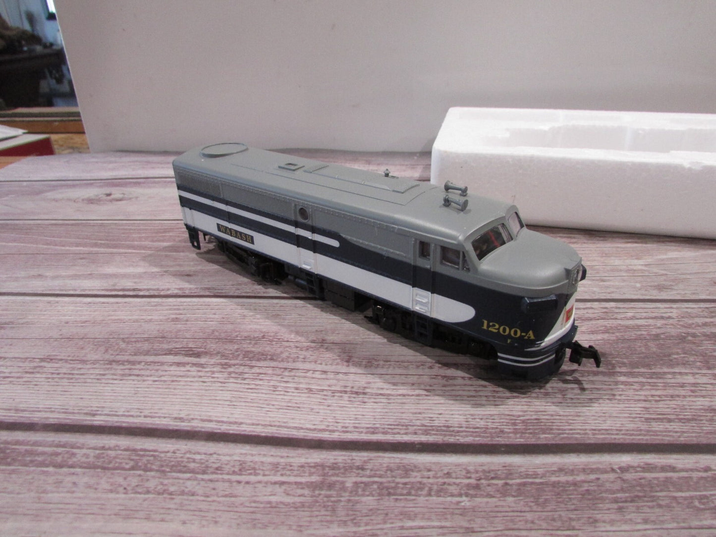 Ho Scale Walthers 931-219  Wabash Alco FA-1 Diesel Locomotive #1200-A Lot#3136