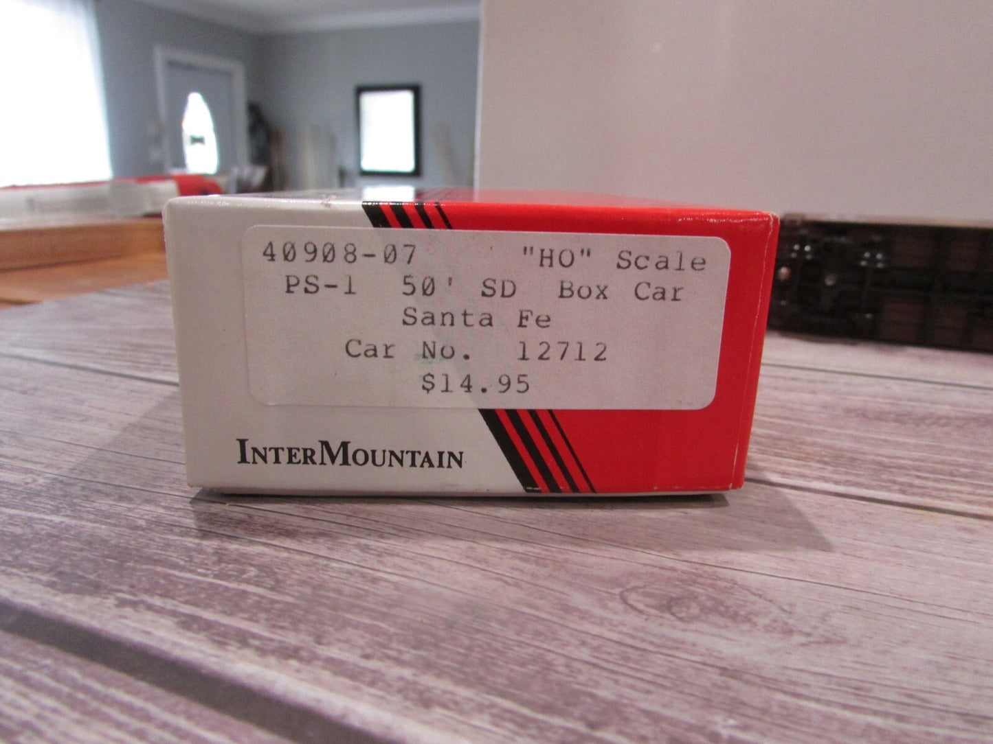 Ho Scale InterMountain 40908-07 PS-1 50'  SD Box Car Santa Fe #12712 Lot#4045