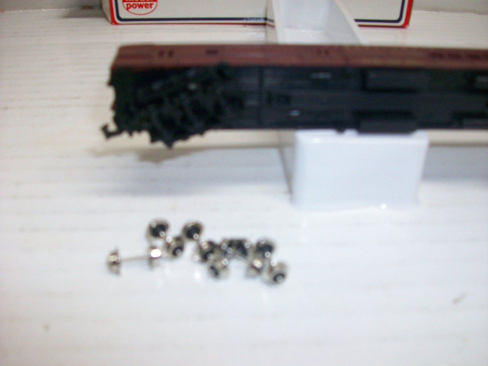 N Scale Model Power 8626 Combine Passenger Cars "Pennsylvania "