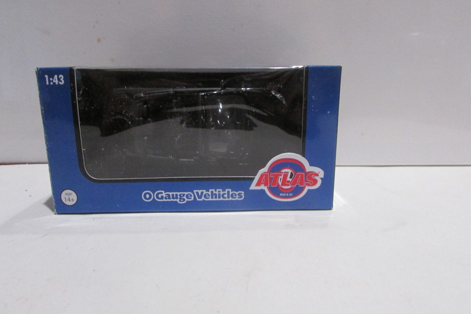 O Scale Gauge 1:43 Atlas 820001 Peugeot 307 CC (Black) NIB