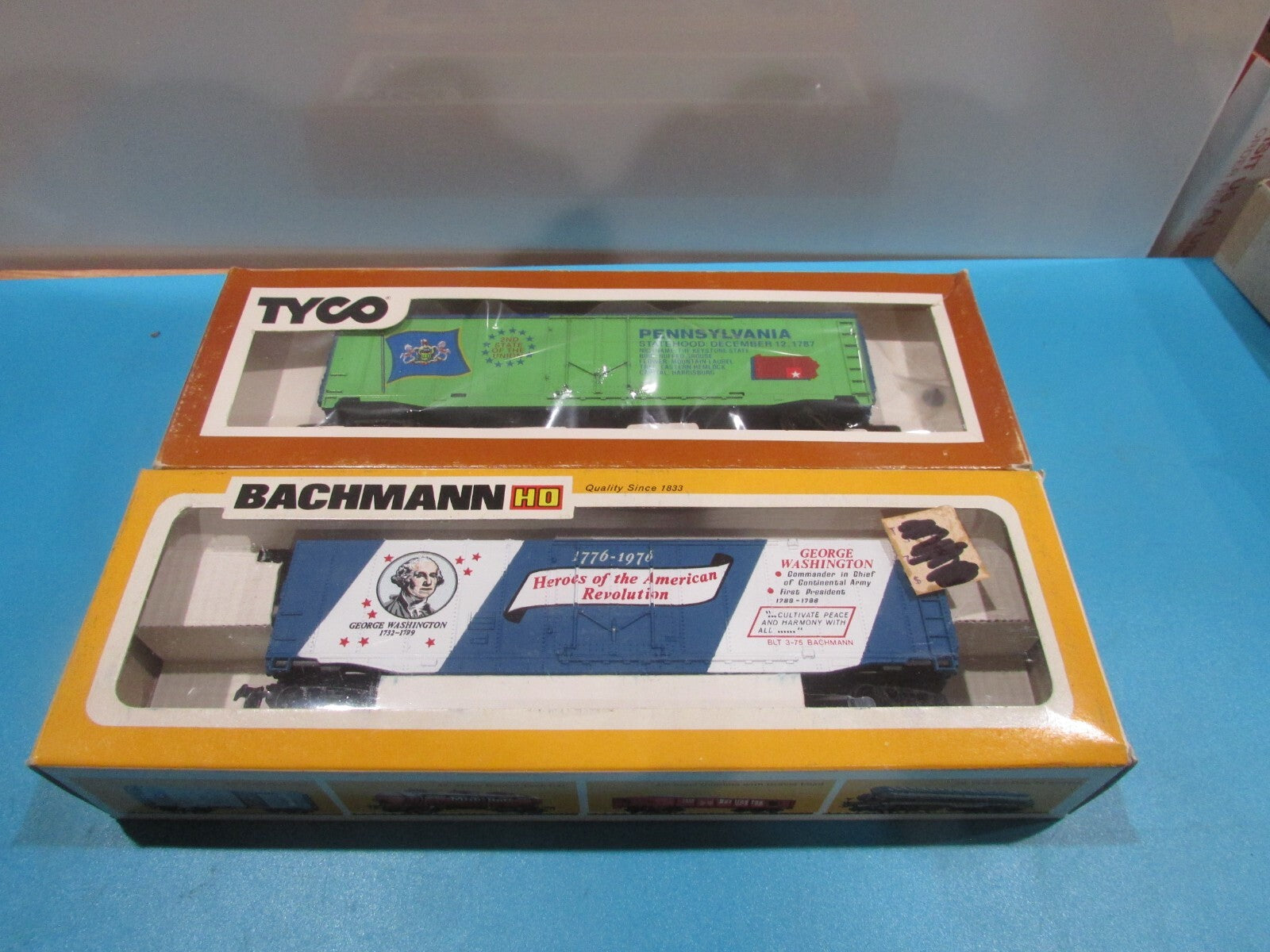 HO Scale (2) Tyco & Bachmann Assorted Freight Car Lot#1920