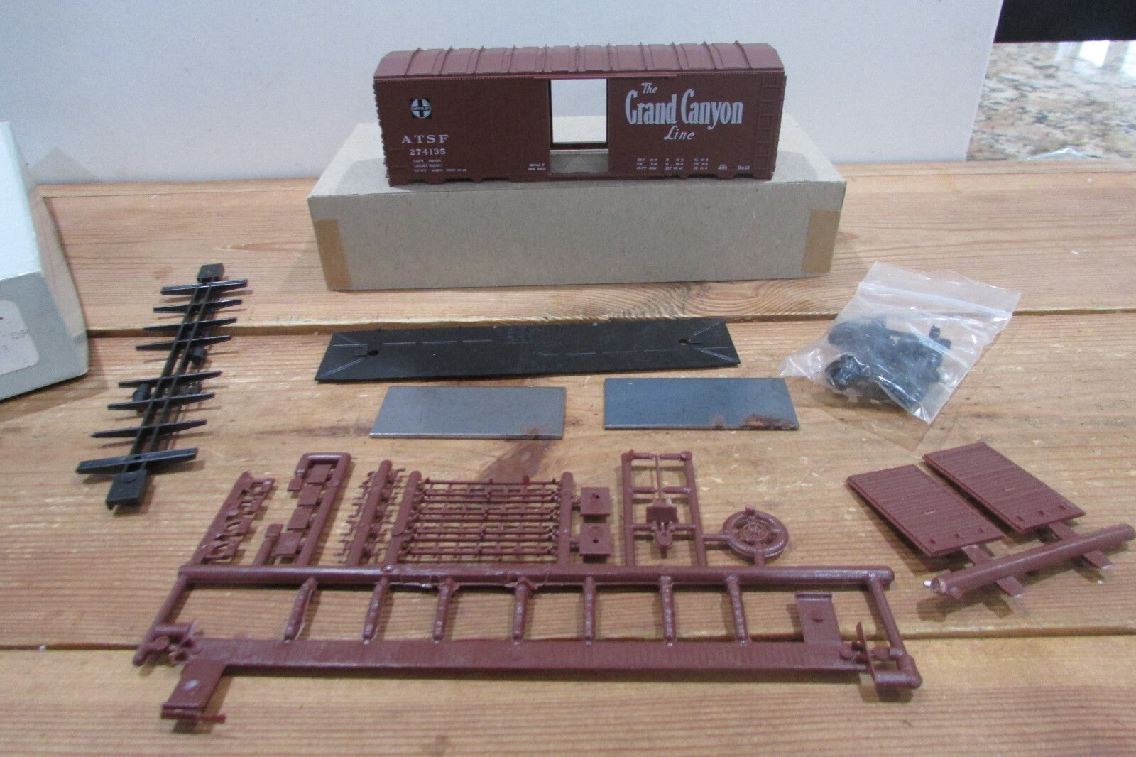 HO Scale C&BT Shops Santa Fe Gran Canyon DR 1944 AAR 40'Box Car CBT4766