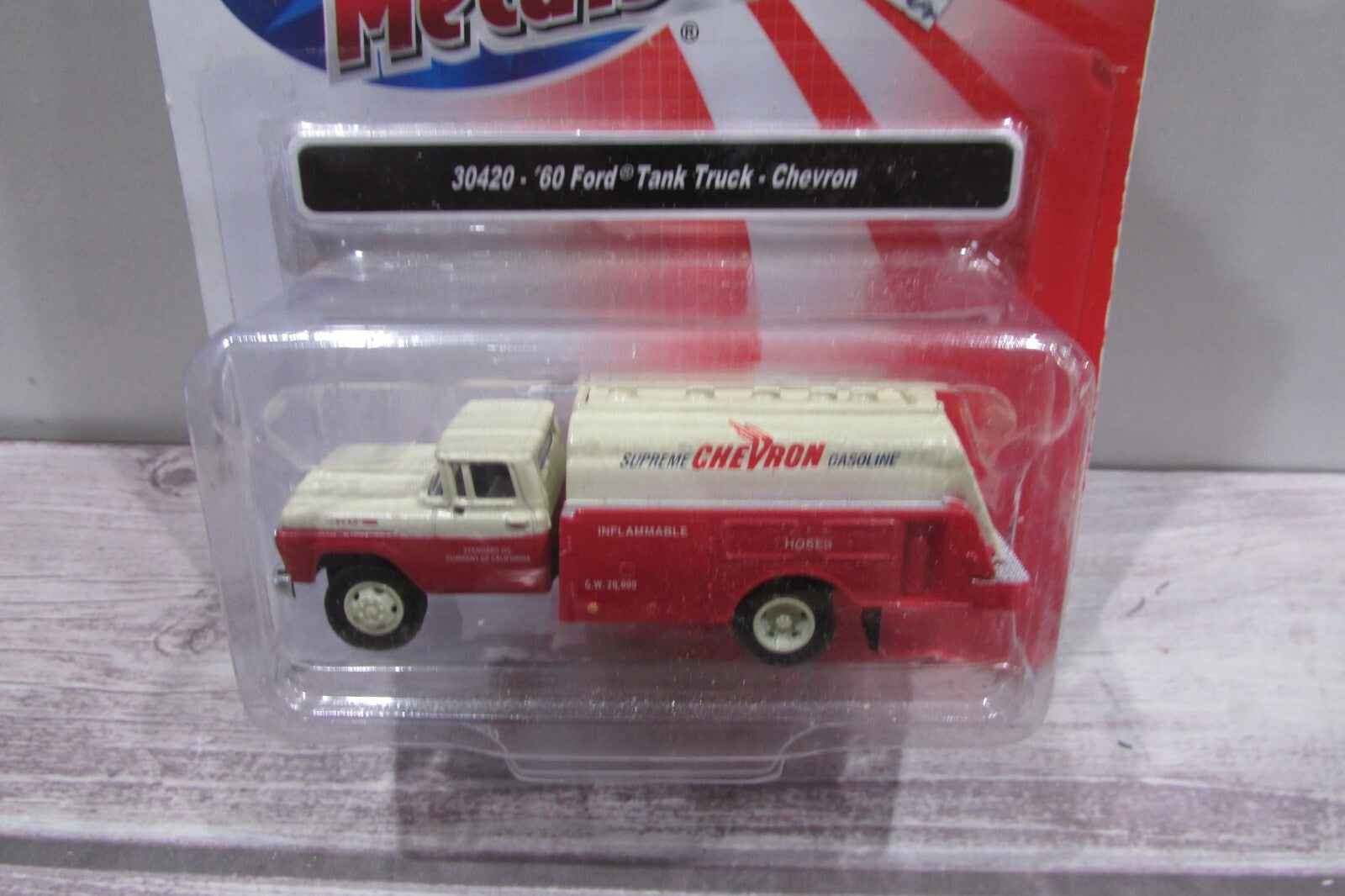 Ho Scale Classic Metal Works 30420 60' Ford Truck Chevron