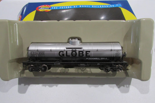 HO Scale Athearn 73176 Single Dome Tank Car Globe Oil #8501
