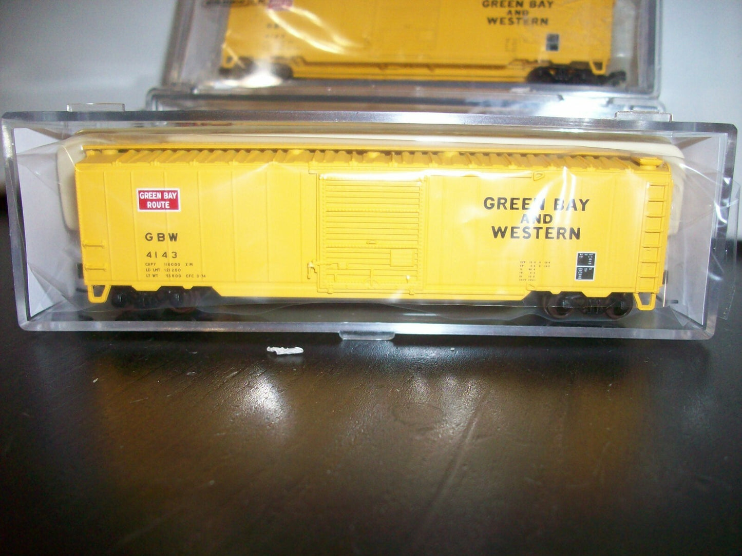 N Scale Atlas N10 0' Single Door Box Car Green Bay & Western (4 Cars)