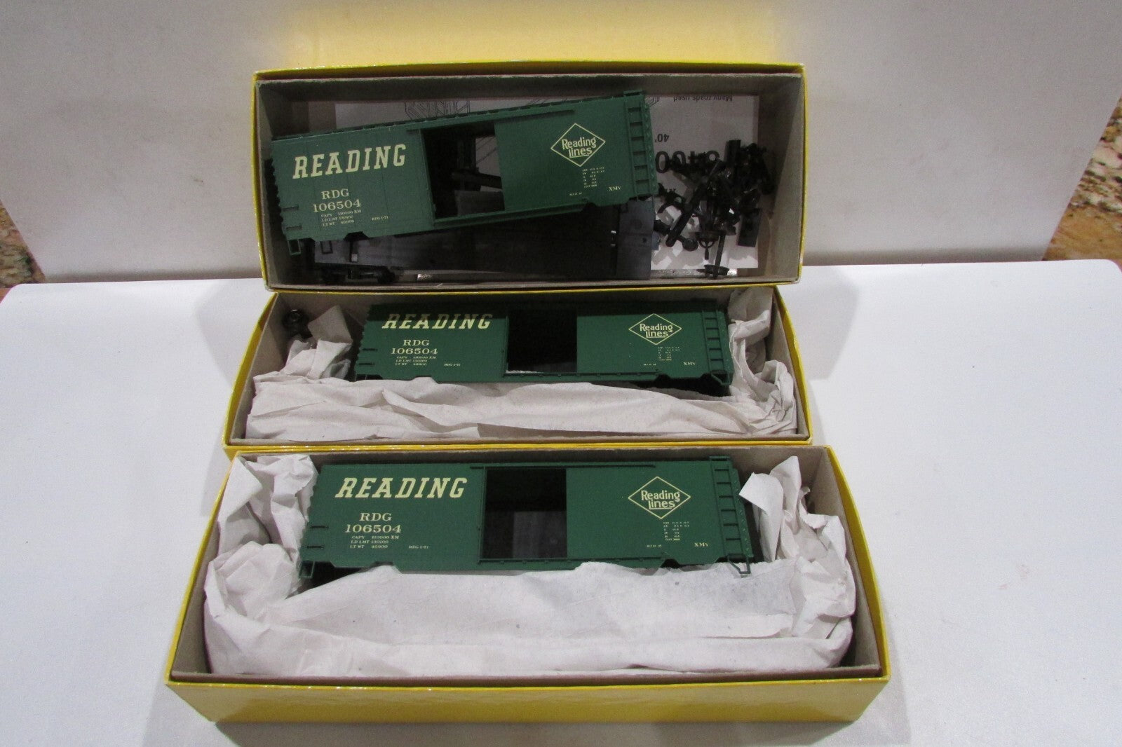 HO Scale Accurail 3404 (3) 40' PS-1 Steel BoxCar READING (Green)NIB Kit Lot#2924